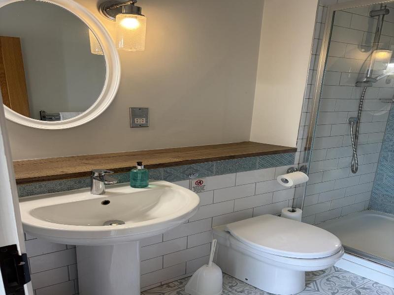 The Walhampton Arms image