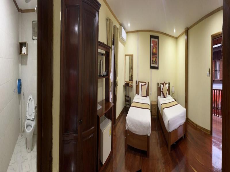 Xayana Home image