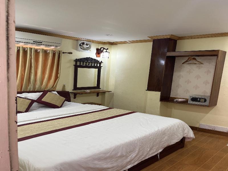 Xayana Home image