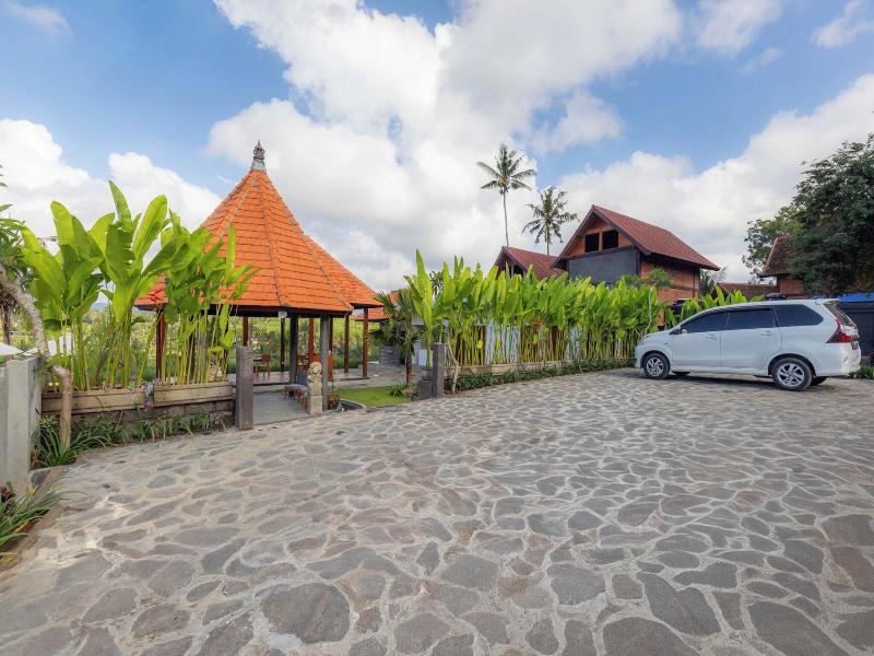 Tumbu Retreat image