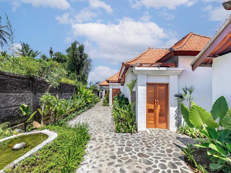 Tumbu Retreat image
