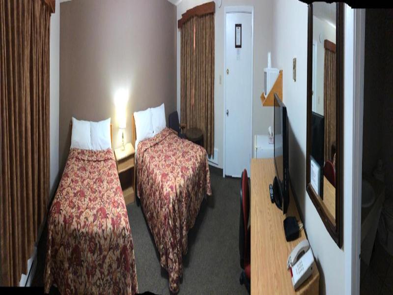 Kingsway Inn image