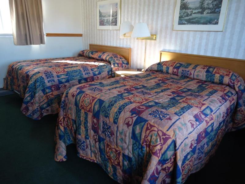 Kingsway Inn image