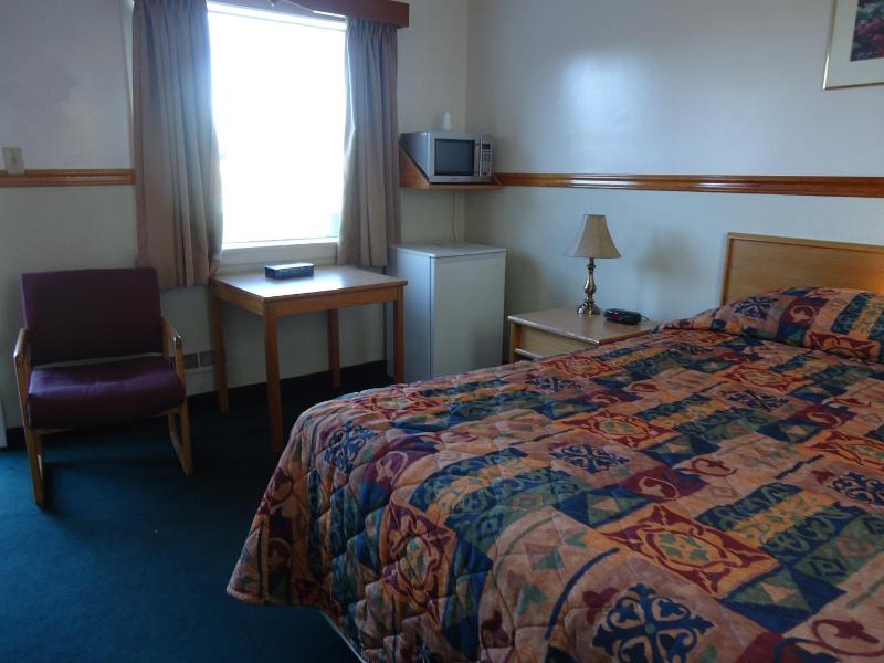 Kingsway Inn image