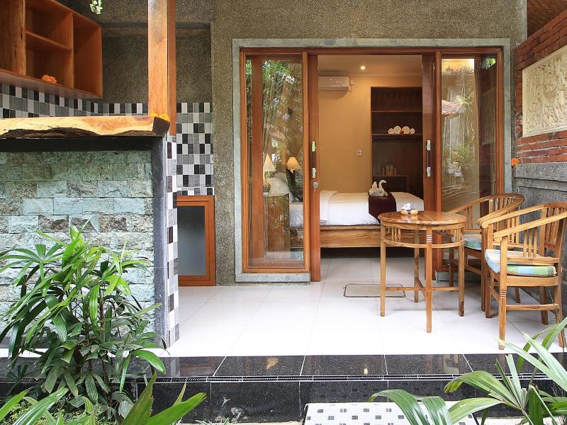 Jerogadung House image