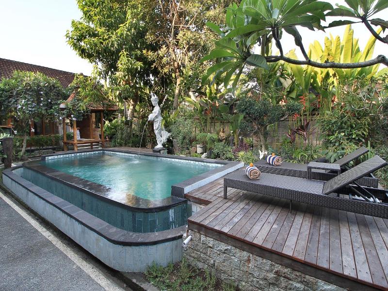 Jerogadung House image
