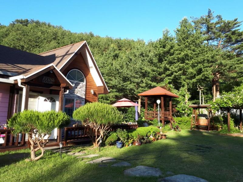 Ravine House