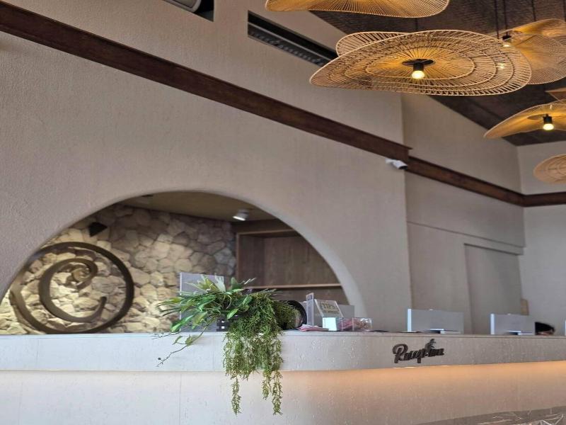 Cocohut Beach Resort & Spa image