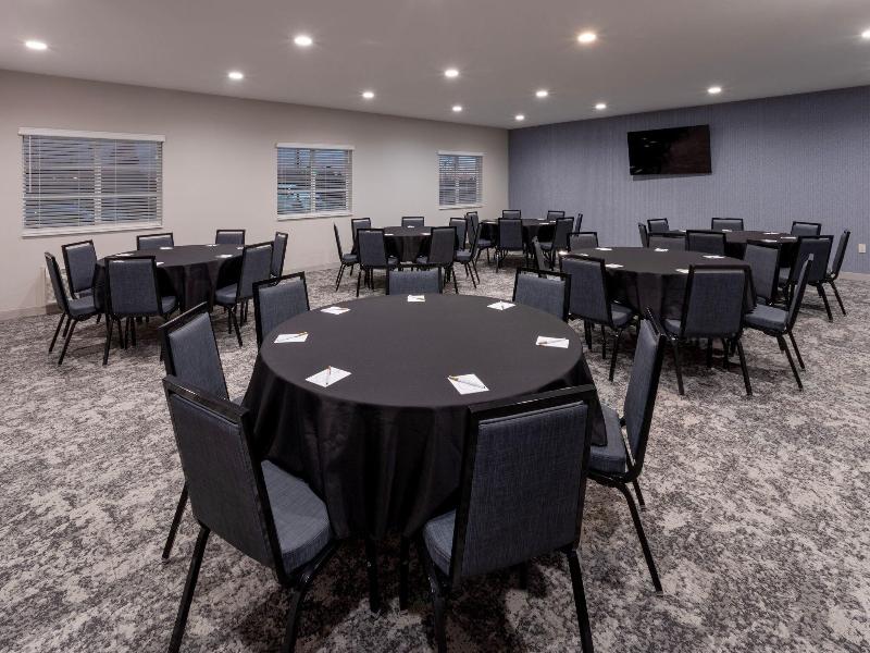 Grandstay Hotel & Suites Algona Ia