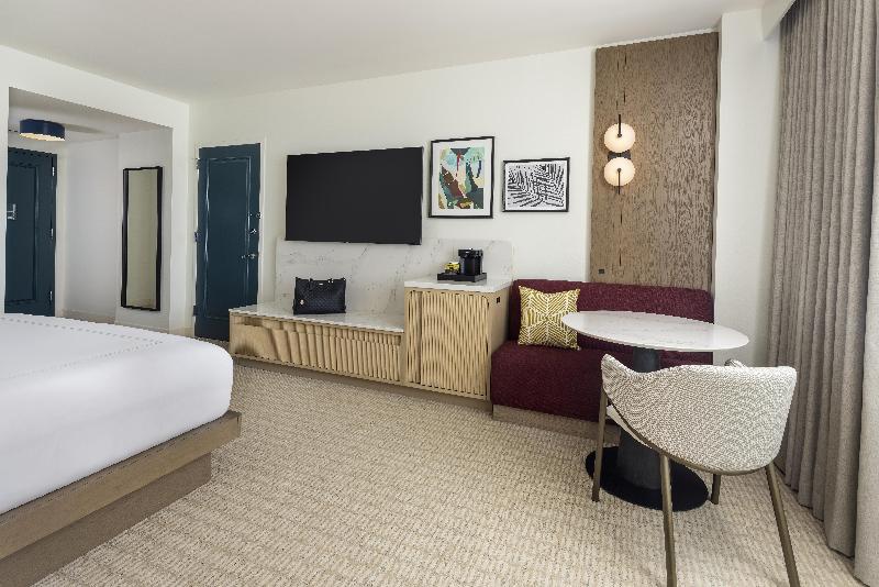 Hilton Orlando image