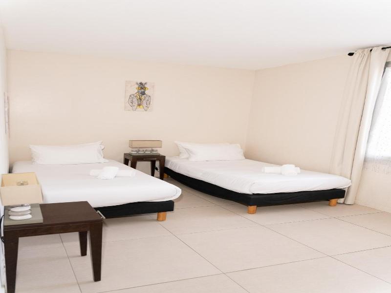 Logis Hostellerie De L'abbaye image