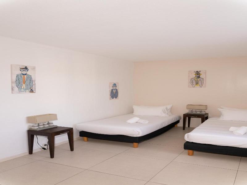 Logis Hostellerie De L'abbaye image