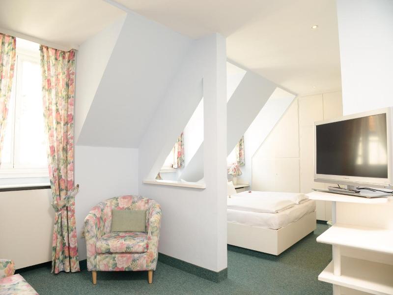 Hotel Till Eulenspiegel - Nichtrauchhotel image
