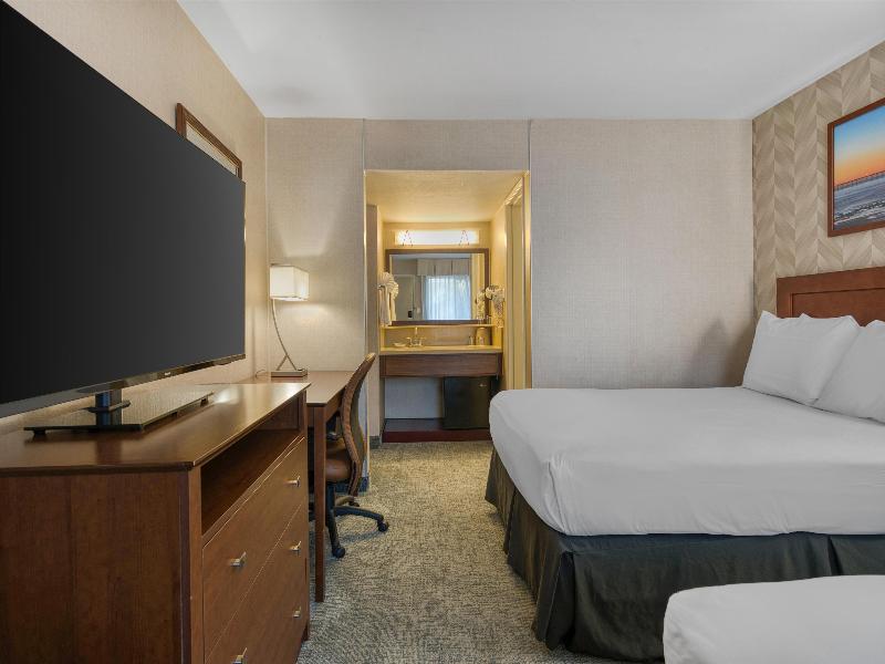 Best Western Seven Seas image