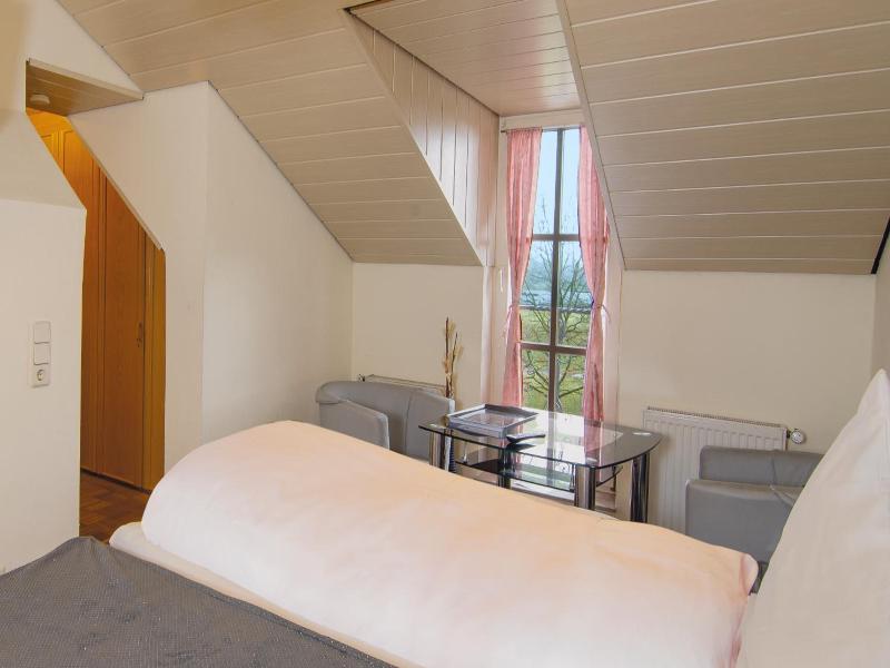 Zum Bergischen Hof image