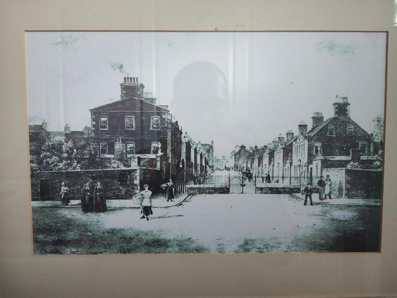 Number 52 Charlotte Street image