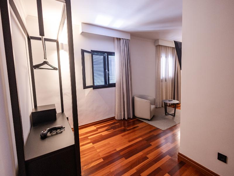 Hotel Escuela Santa Brígida image