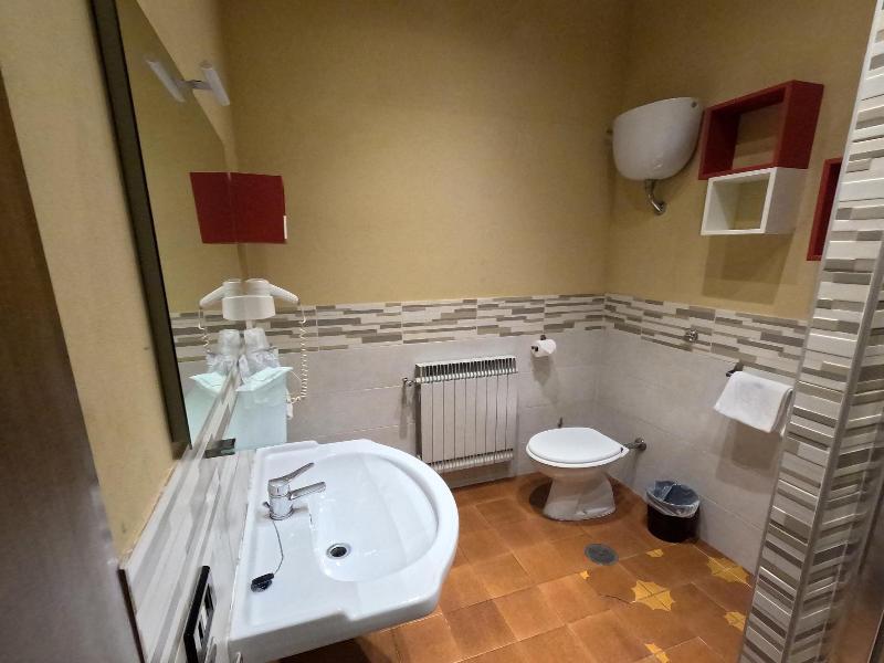 Roma Room image