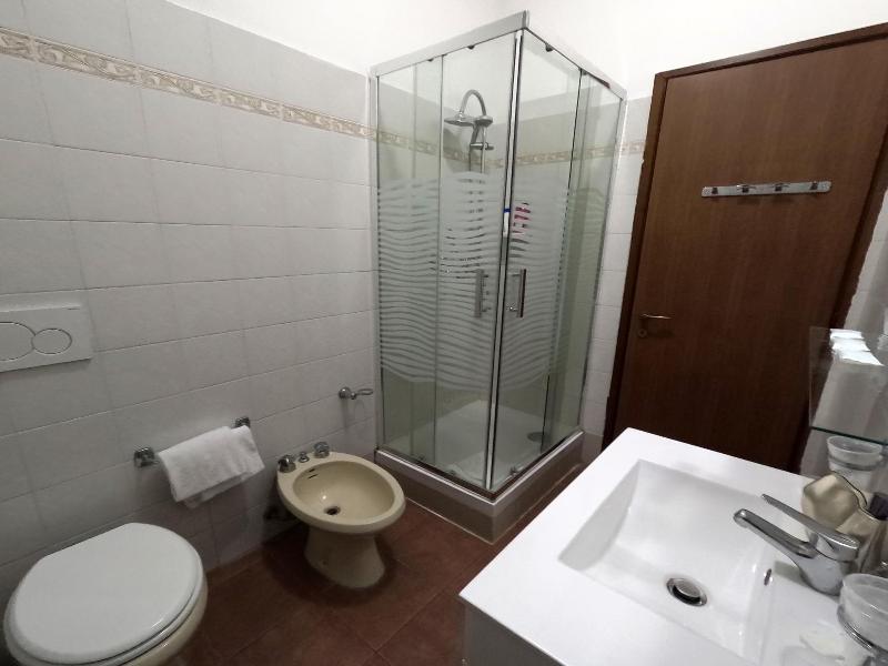 Roma Room image