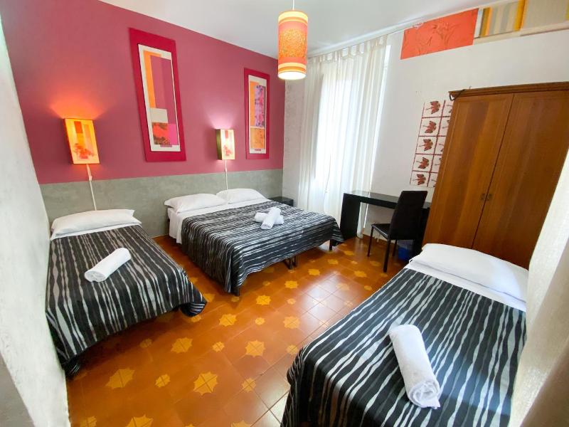 Roma Room image
