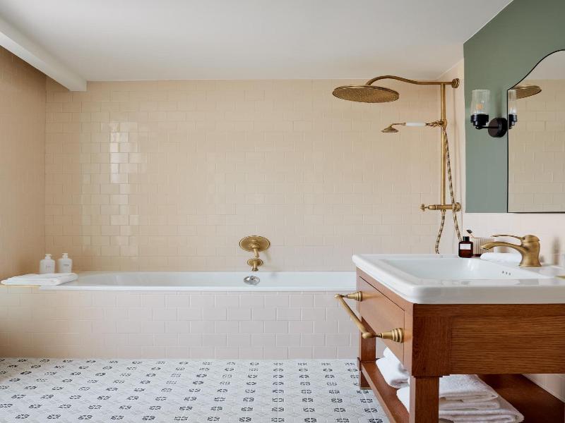 Hotel Noucha image