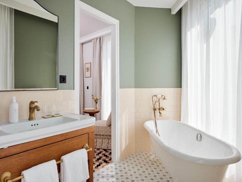 Hotel Noucha image