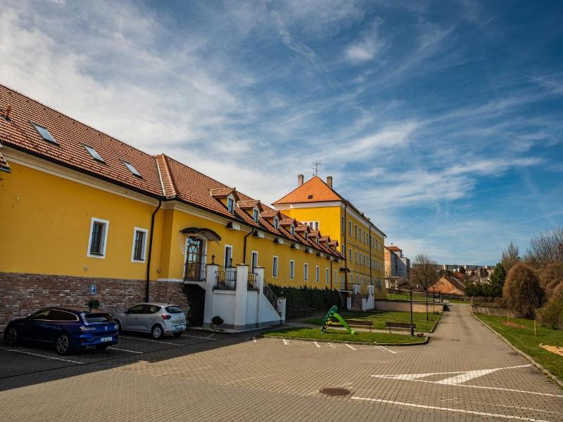 Hotel Belcredi image