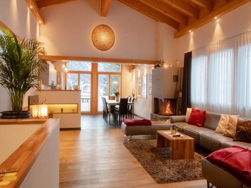 Chalet A La Casa image