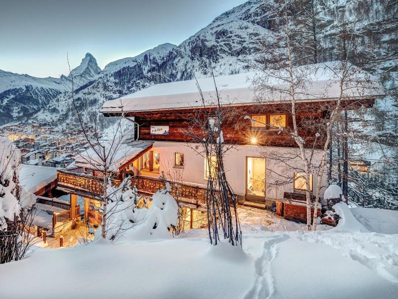 Chalet A La Casa image