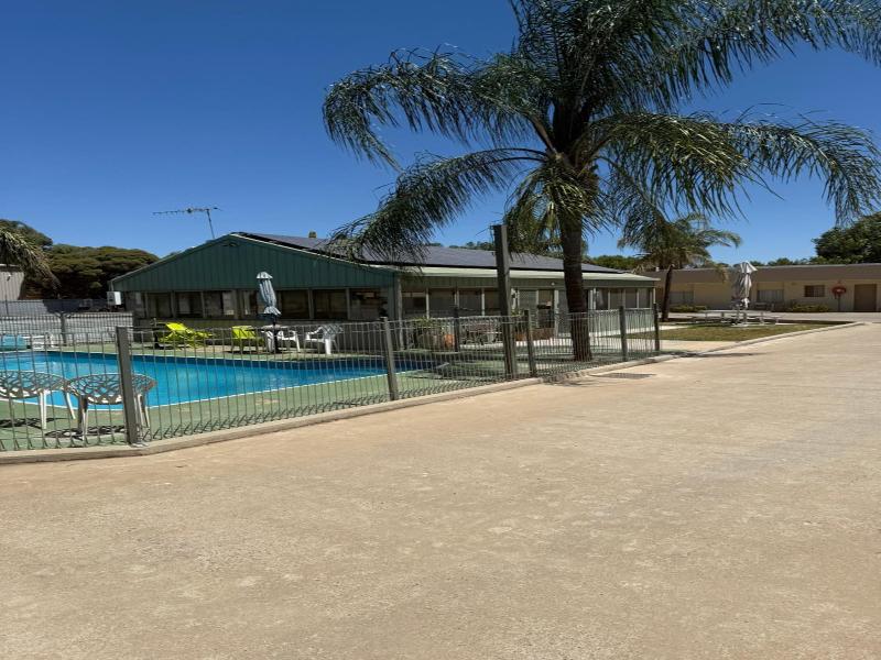 Mia Motel