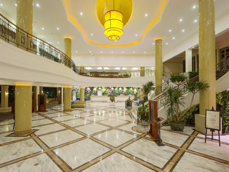 Resort Golden Palm image