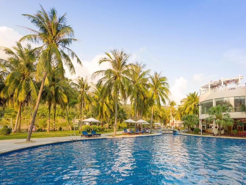 Resort Golden Palm image