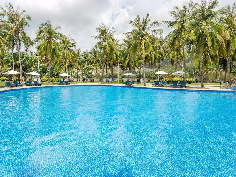 Resort Golden Palm image