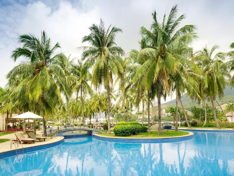 Resort Golden Palm image