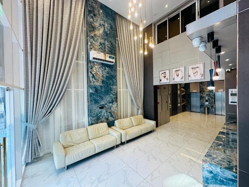 Sky Park Hotel image