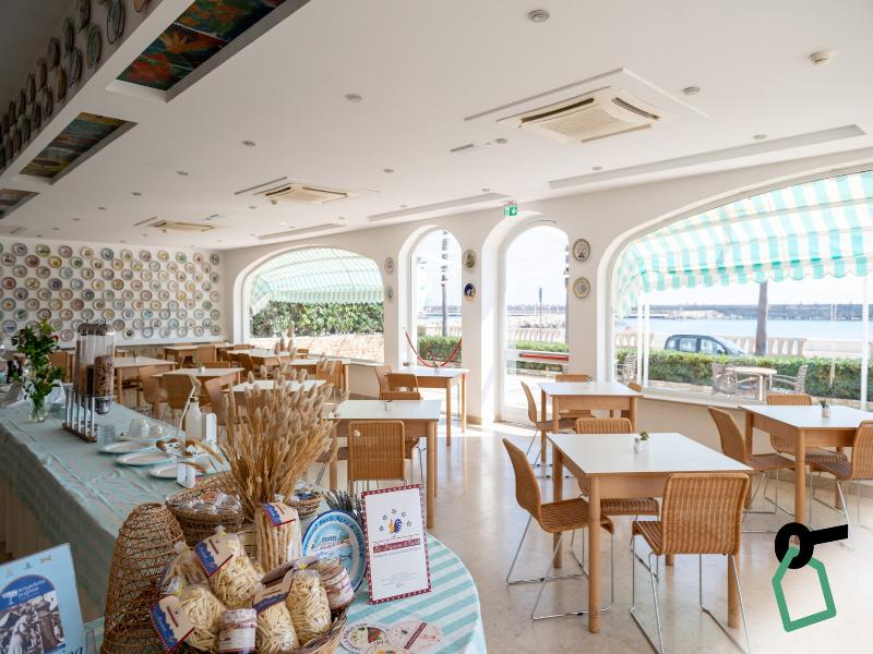 Hotiday Leuca Porto image
