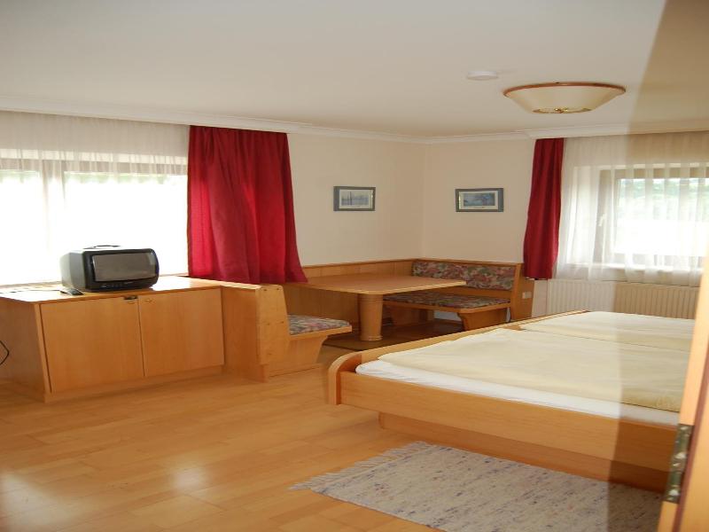 Gasthof Grabenwirt image