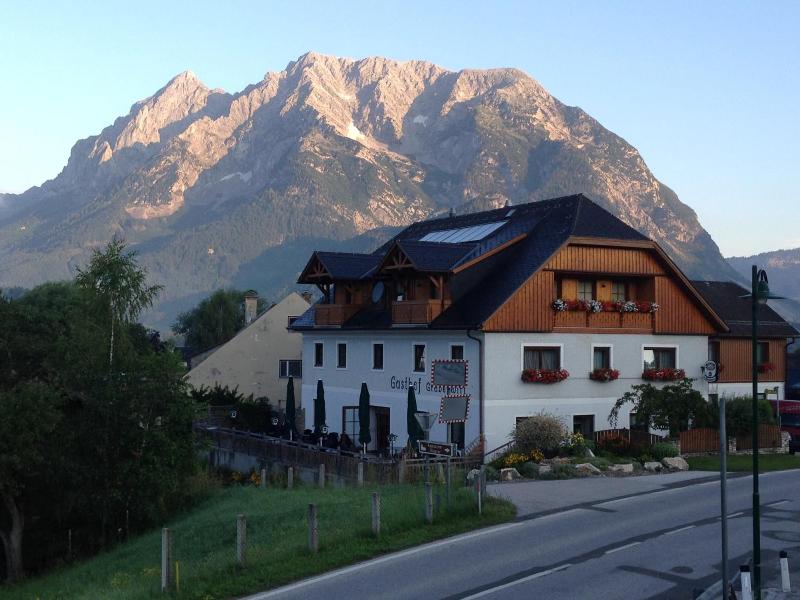 Gasthof Grabenwirt image