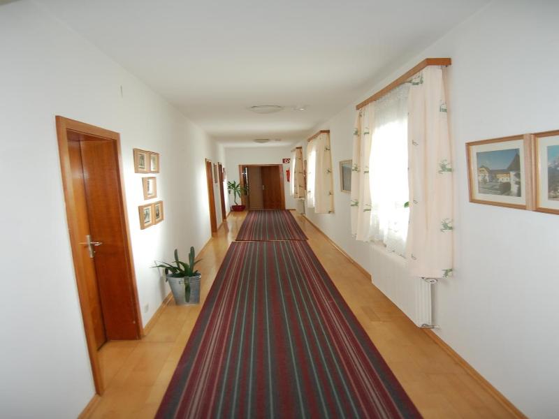 Gasthof Grabenwirt image