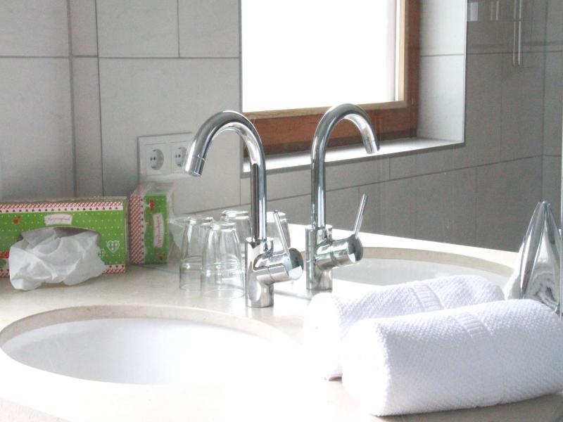 Alpen Suites Brandnertal image