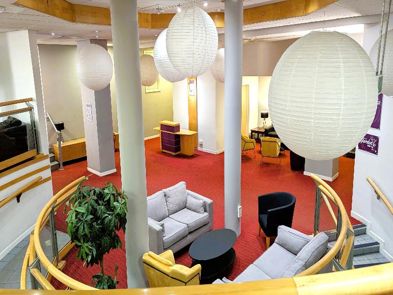 Pendulum Hotel image