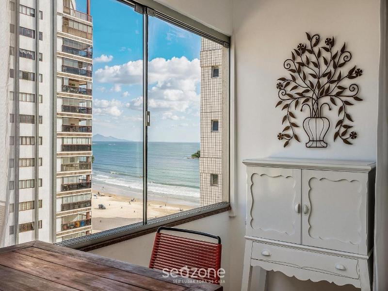 Apt Pé Na Areia Centro De Bc Próx Atrações Aco803