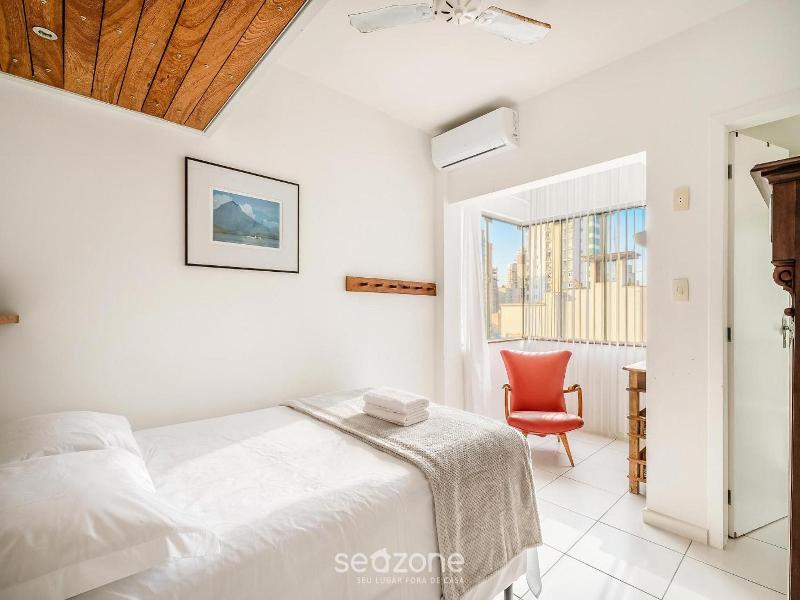 Apt Pé Na Areia Centro De Bc Próx Atrações Aco803