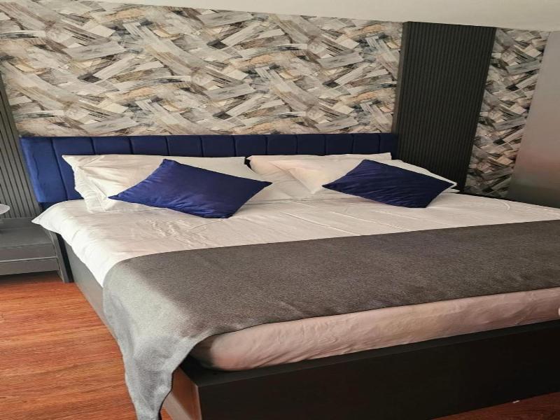 Hotel Check Inn Sumak image