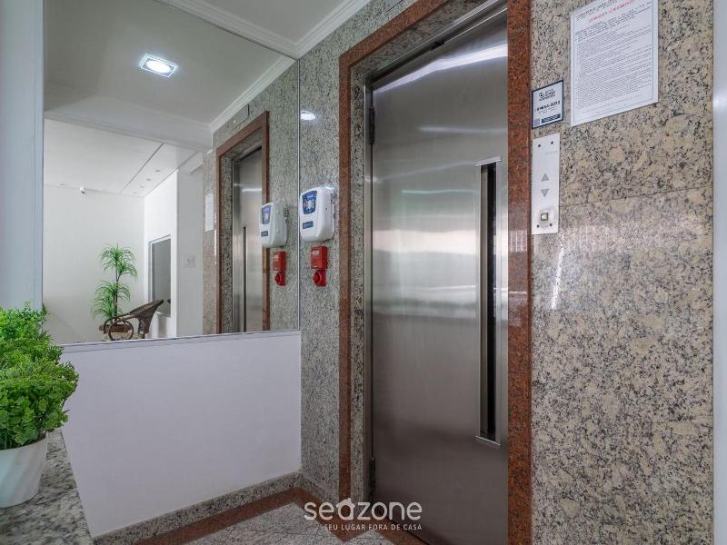 Apto 110m Praia 3q Próx Atrações Em Bc Drb0205