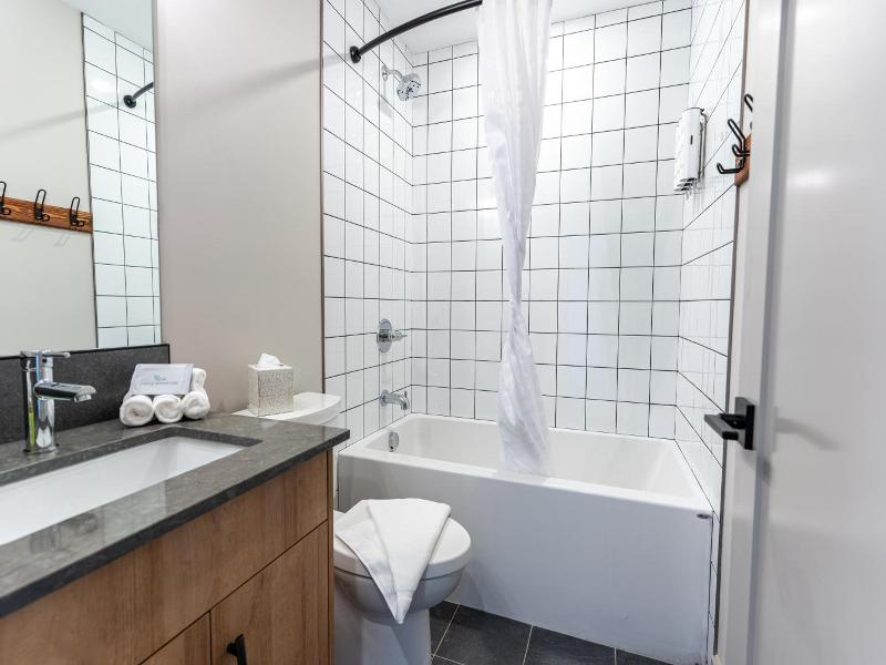 Basecamp Suites Revelstoke image