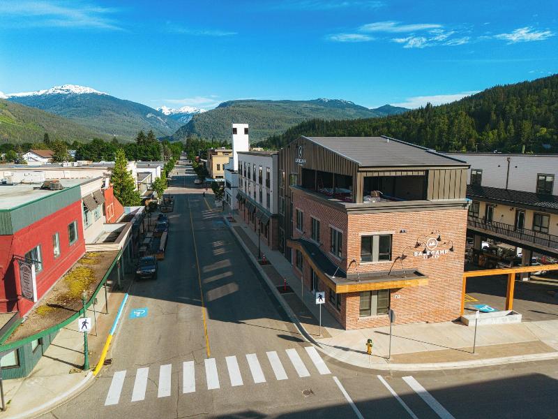 Basecamp Suites Revelstoke image