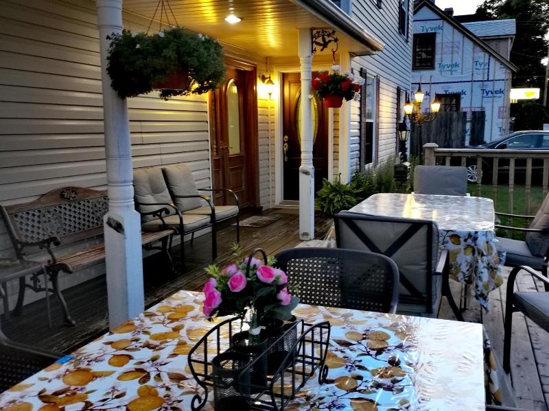 Inn On The Harbour