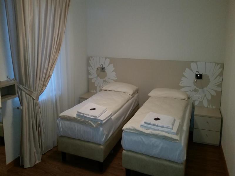 Ristorante Stazione Con Alloggio image