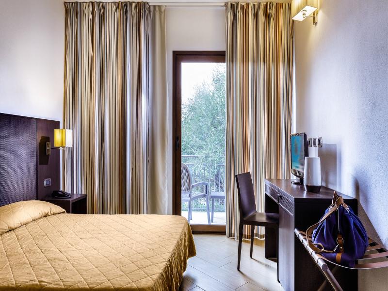 Terradimare Resort & Spa image